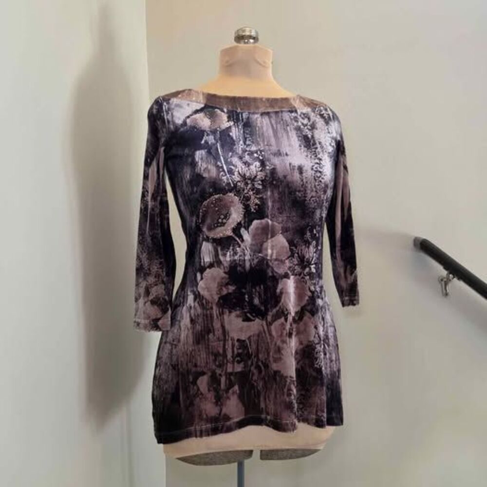 Vtg B.L.E.U. y2k/2000s Dark Floral Rhinestone 3/4 Sleeve Tunic Top Whimsygoth